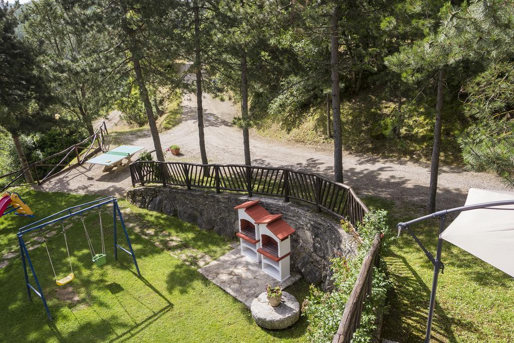 אומברטידה Agriturismo Monte Acuto מראה חיצוני תמונה