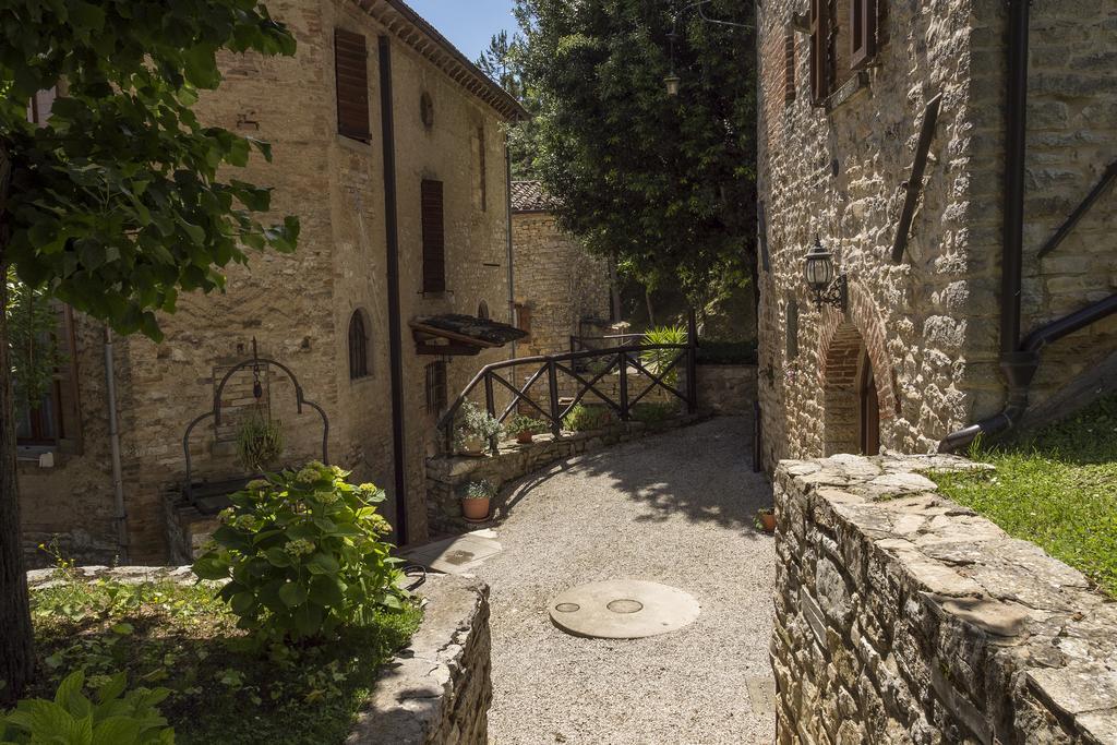 אומברטידה Agriturismo Monte Acuto חדר תמונה