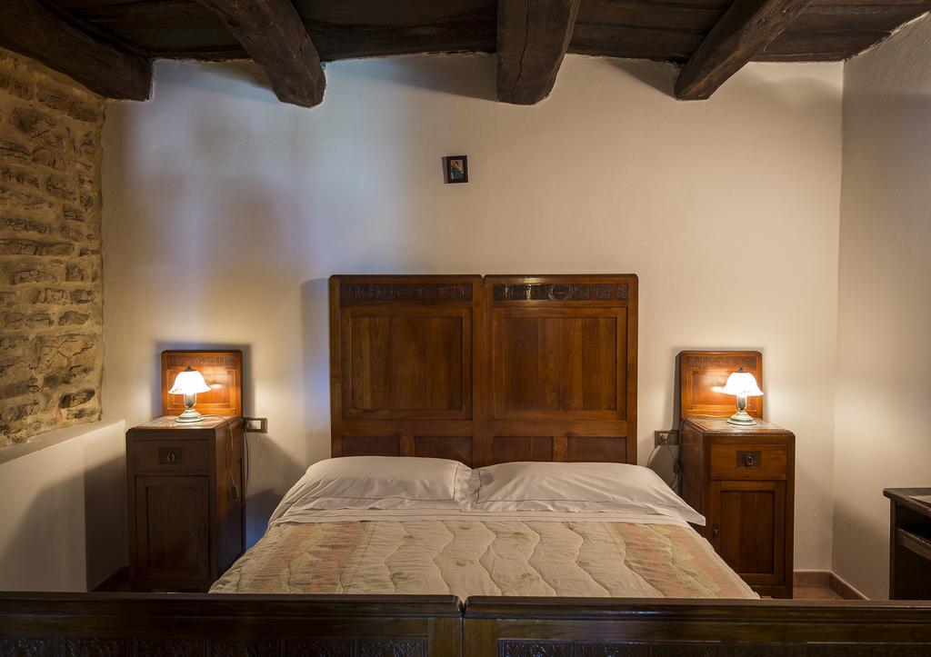 אומברטידה Agriturismo Monte Acuto חדר תמונה