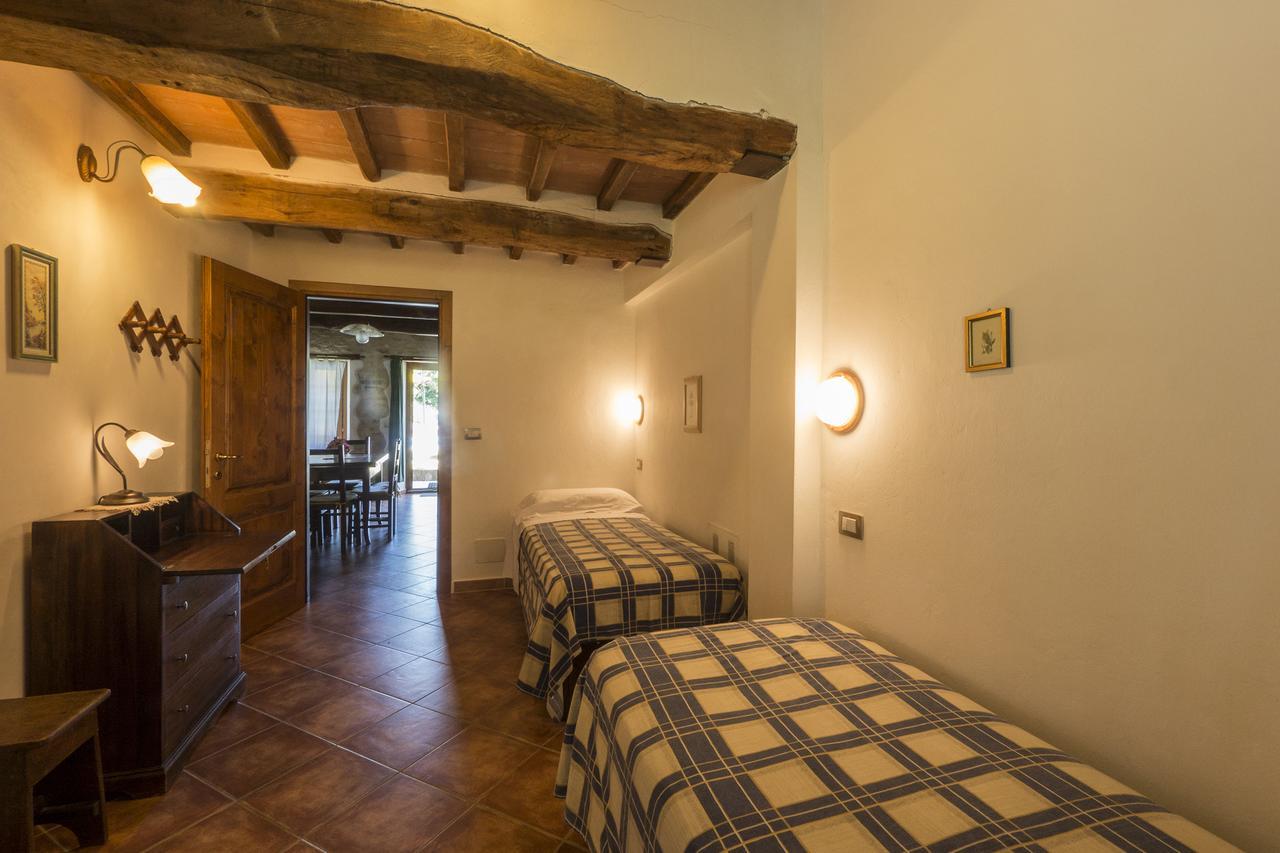 אומברטידה Agriturismo Monte Acuto מראה חיצוני תמונה