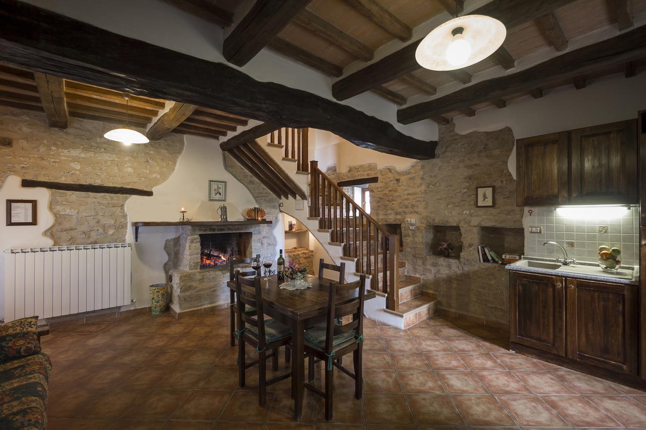 אומברטידה Agriturismo Monte Acuto מראה חיצוני תמונה